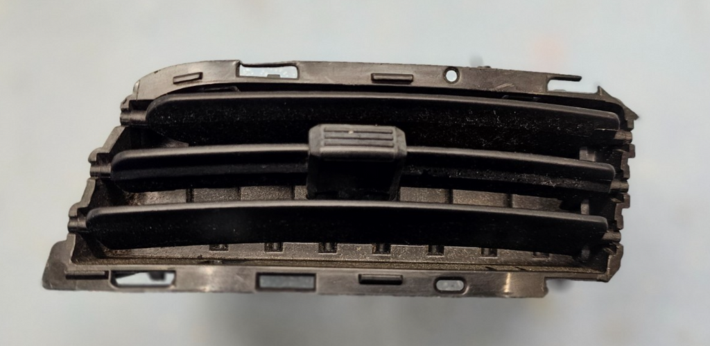 🔥08-11 FORD FOCUS CENTER DASH LEFT DRIVER AIR VENT A/C AC HEATER PANEL BLACK