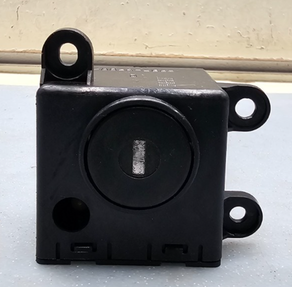 🔥99-07 Ford F250 F350 Dash Security Deactivation Switch Key On/Off Assembly