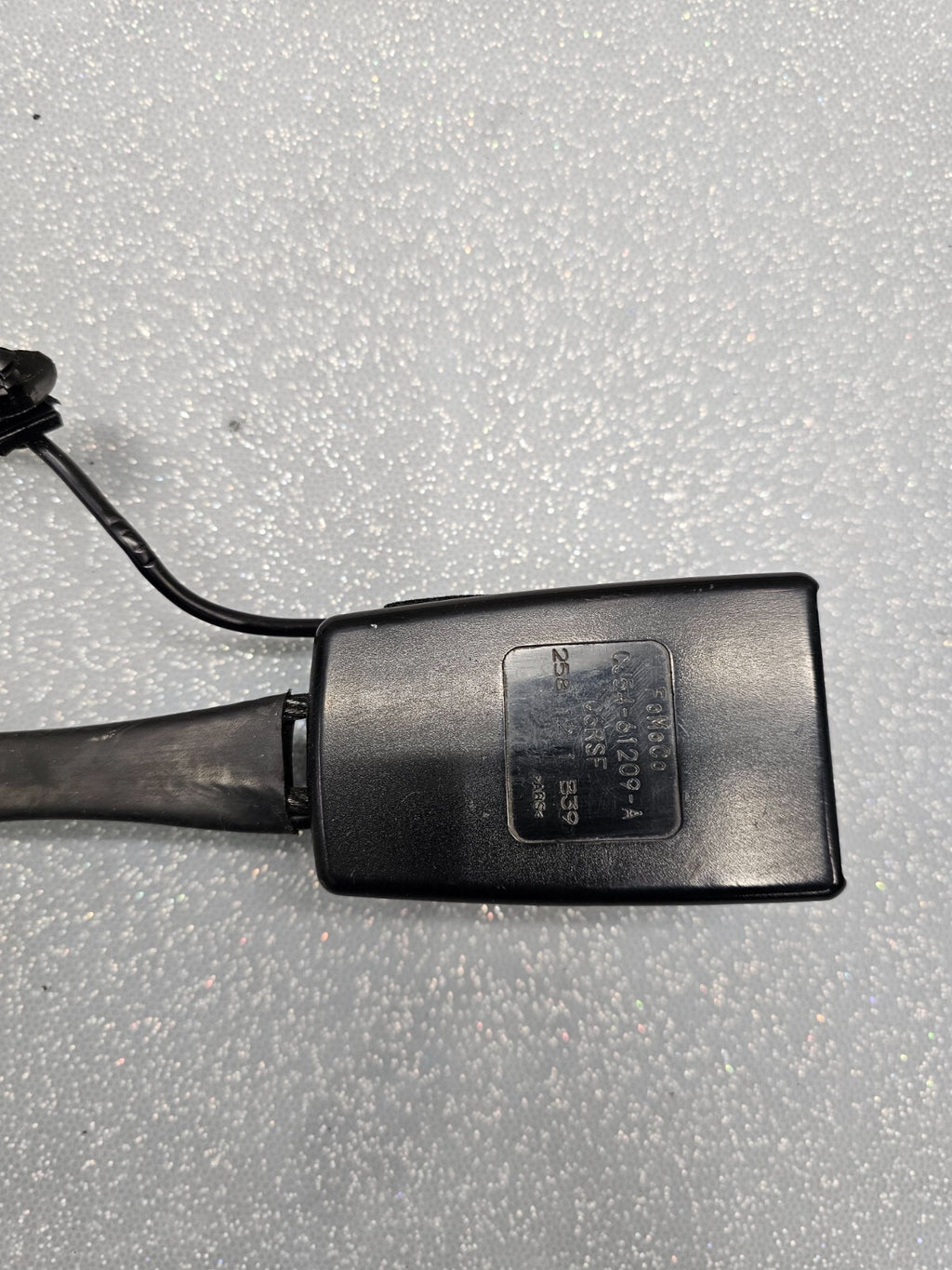 13-16 Ford Escape Driver Front Left Seatbelt Buckle Black /FE