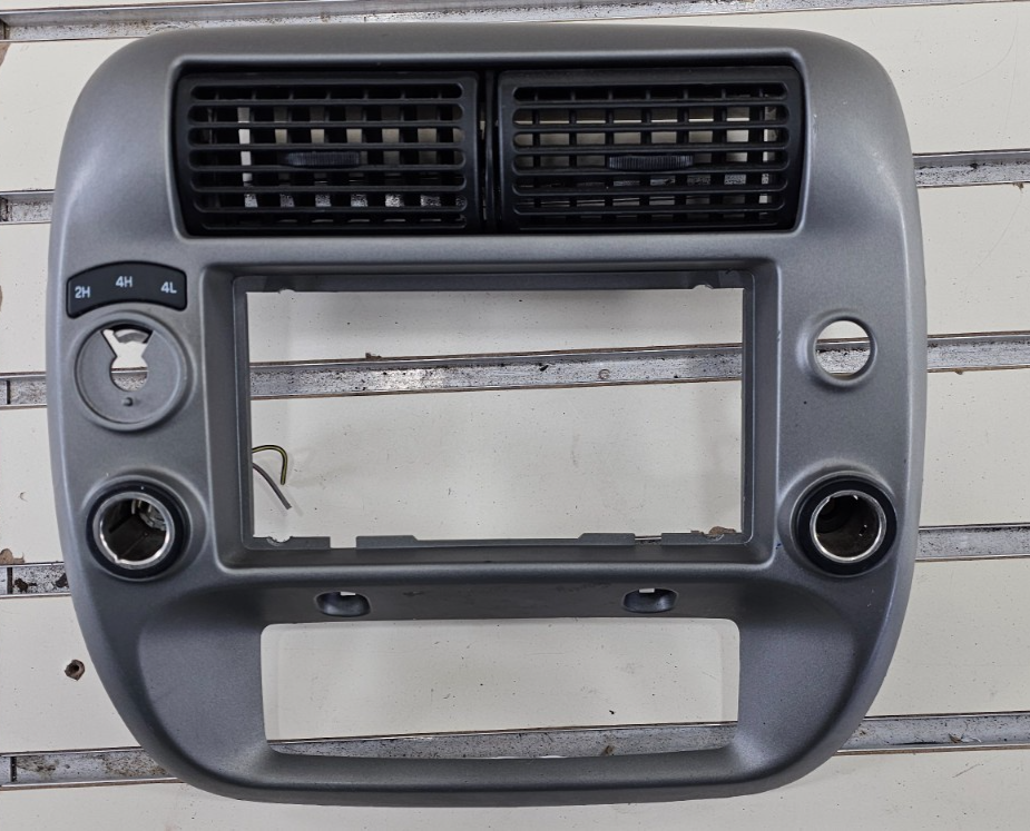 🔥95-10 Ranger EXPLORER AM FM Radio Stereo Display Dash Trim Bezel Silver B2