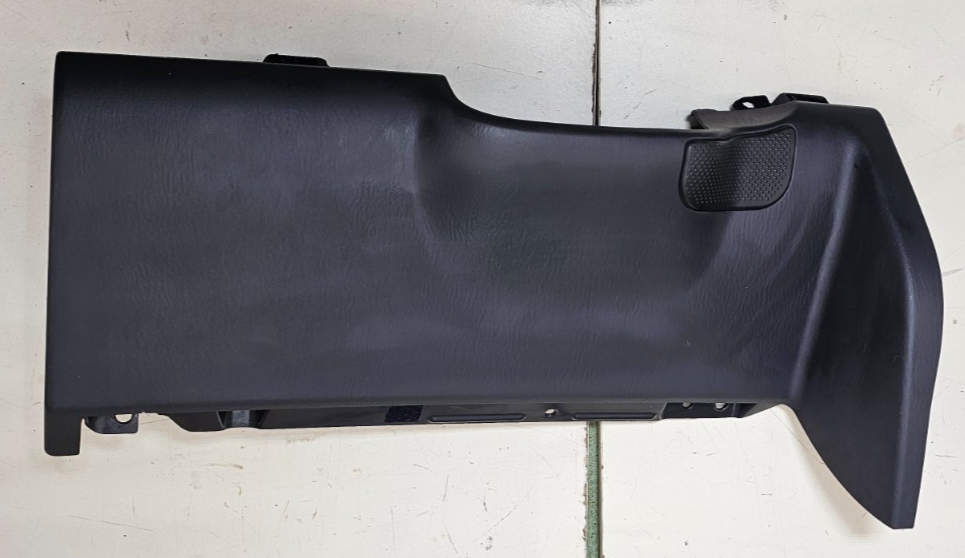 🔥99-04 Grand Cherokee Dash Left Driver Knee Bolster Lower  Cover Panel Black