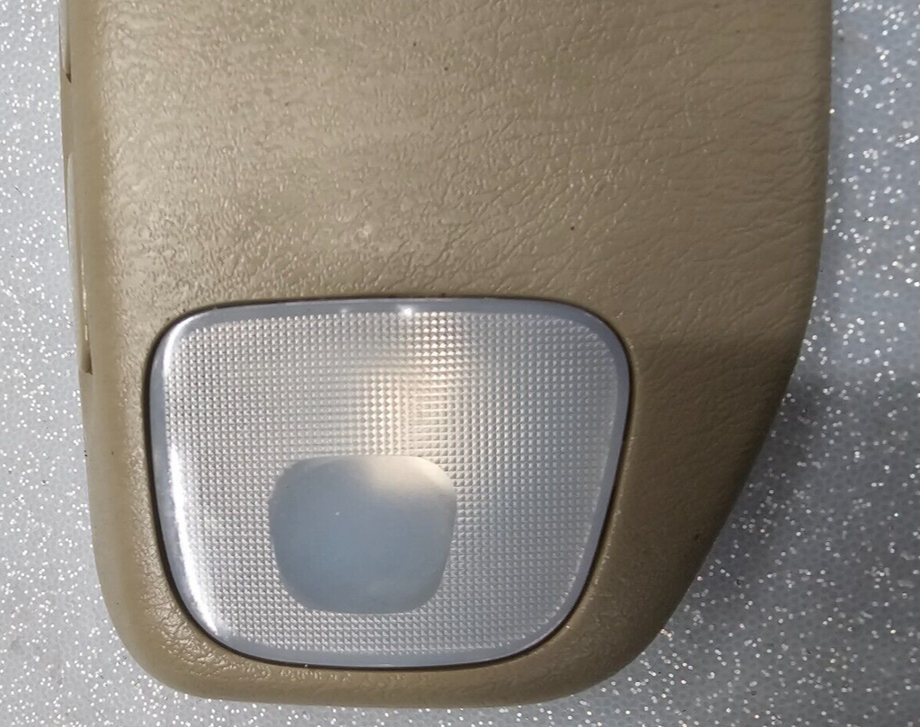 🔥98-01 Nissan Frontier Xterra OVERHEAD CONSOLE MAP DOME INTERIOR LIGHT LAMP TAN