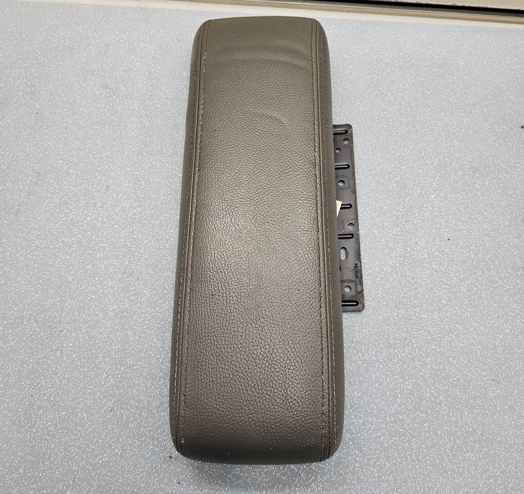 08-11 Dodge Dakota Center Console Lid Armrest Top Pad Leather Cover Assembly Tan