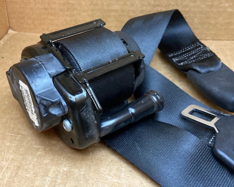 🔥13-18 FORD FOCUS FRONT SEAT BELTS SEATBELTS BLACK LEFT RIGHT RETRACTOR SET OEM