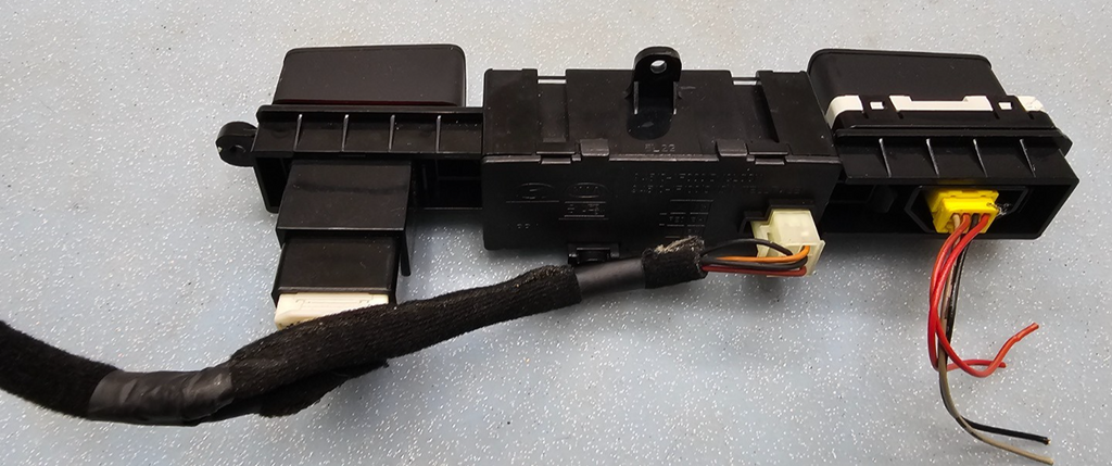 🔥05-10 Kia Sportage Hazard Switch Control Dash Clock Display Time Black