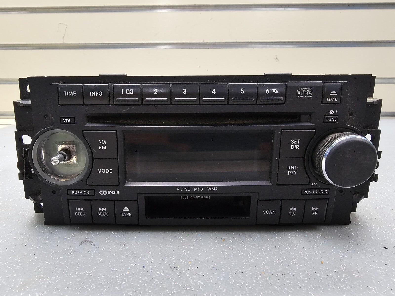 🔥2004-2010 Jeep Dodge Chrysler Front Dash Radio AM FM CD Aux Input OEM
