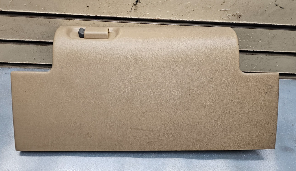 95-99 CHEVY GMC TRUCK SILVERADOC/K Glove Box Storage Compartment Assembly TAN G2