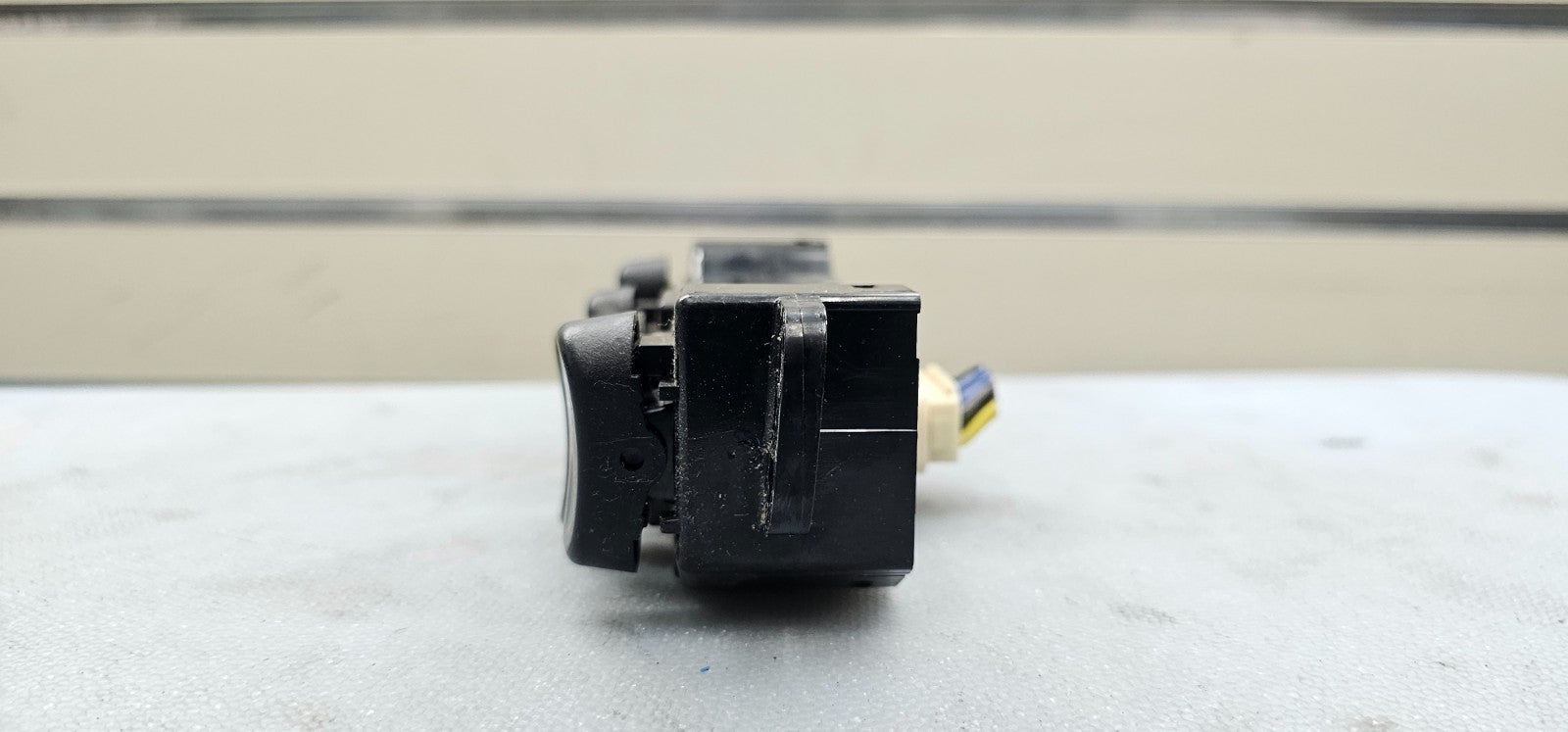 🔥05-06 Equinox Left Driver Master Power Window Door Switch Black Assembly Black