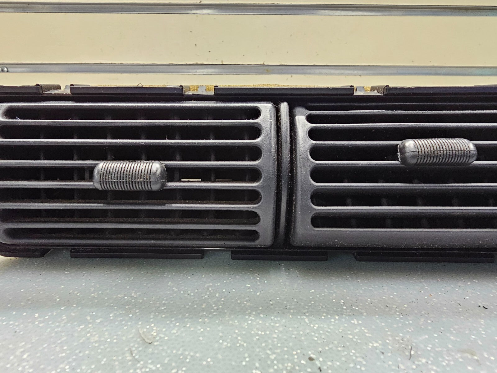 🔥95-03 Ranger Explorer Mountaineer Dash AC Air Vent Heater Conditioning Black