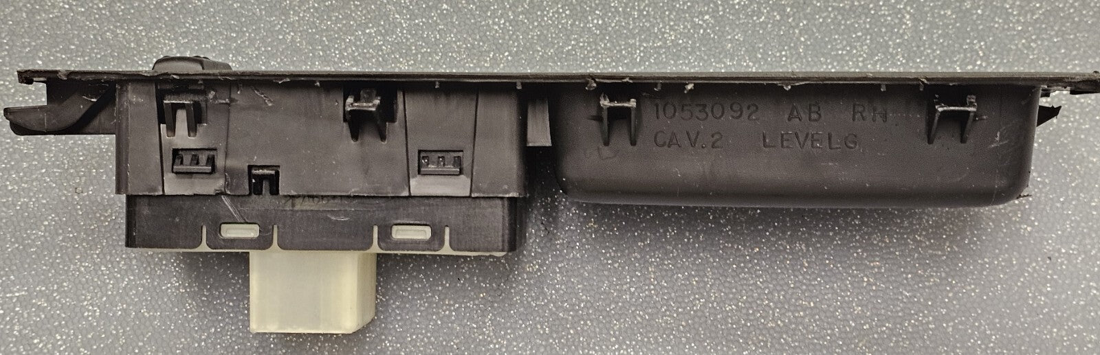 07-11 Charger Dakota Chrysler 200 300 Right Passenger Power Window Switch Gray