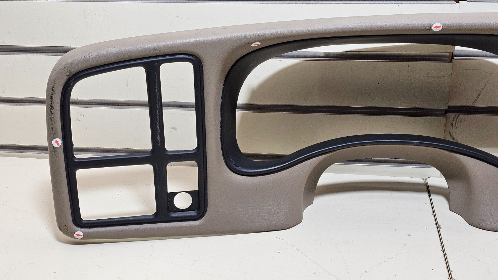 🔥99-02 CHEVY GMC Instrument Cluster Speedometer Dash Trim Panel Bezel Tan C4