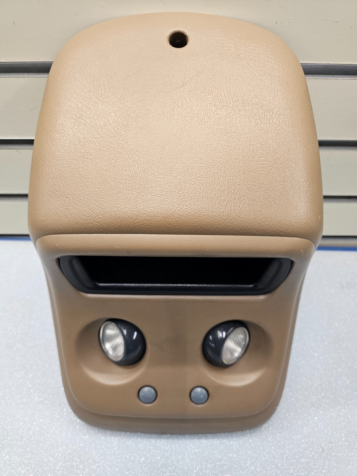 99-06 SIERRA SILVERADO Overhead Roof Console Dome Map Lights Storage DARK TAN01