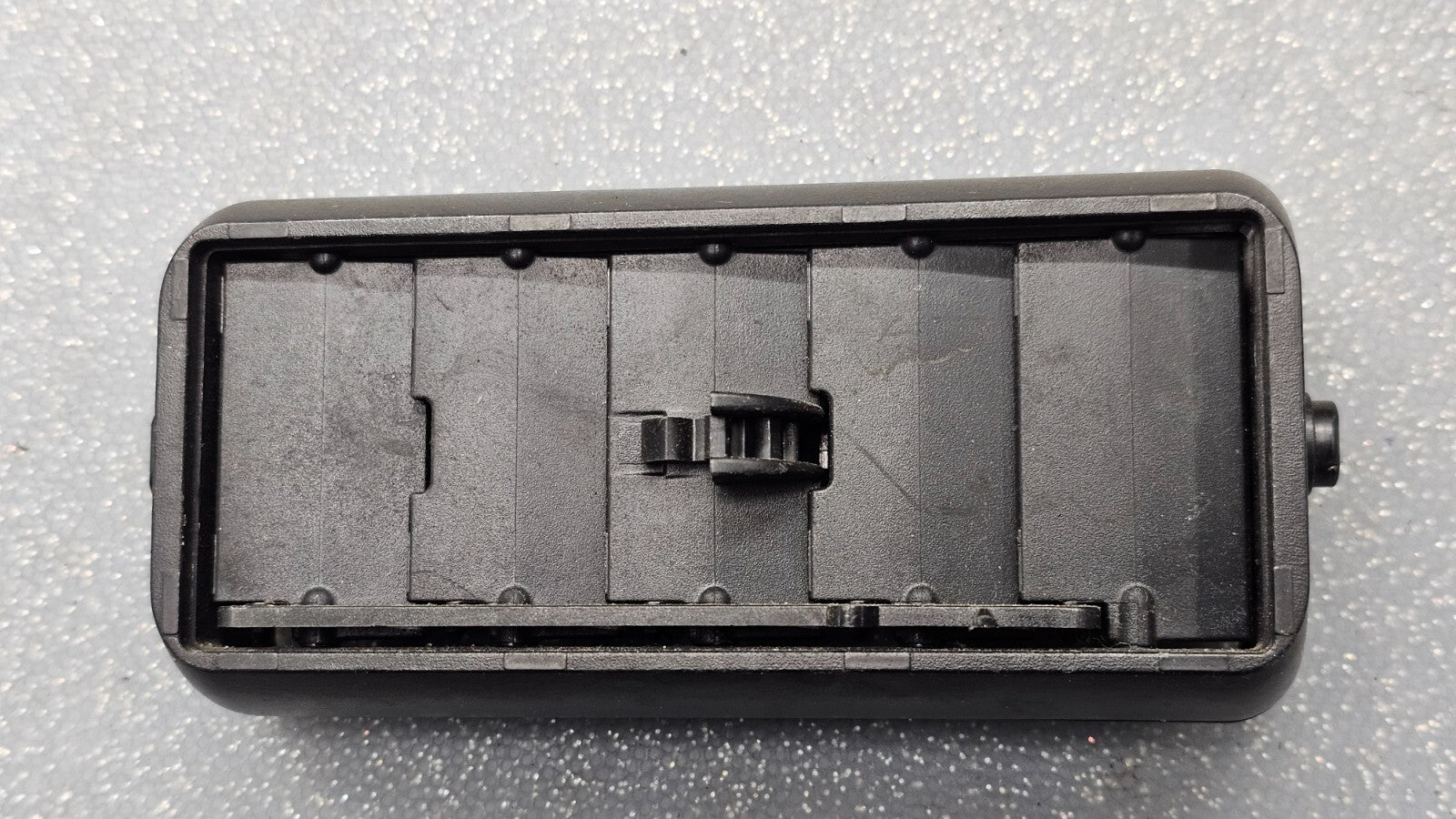 🔥 09-12 LINCOLN MKS DASH RIGHT PASSENGER AIR VENT A/C AC HEATER PANEL SILVER