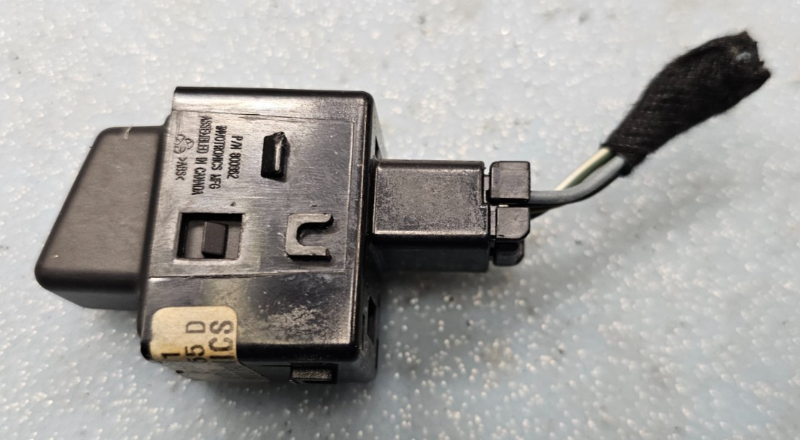 🔥03-07 Cadillac CTS SRX Hazard Emergency Flasher Warning Light Switch OEM BLACK