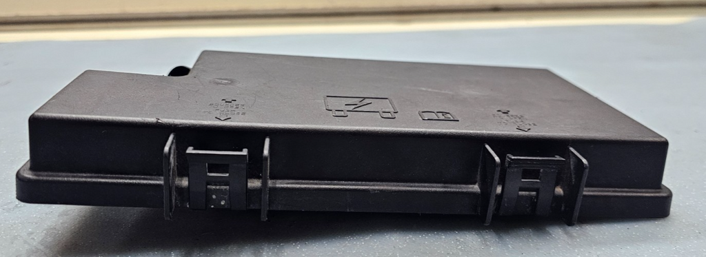 🔥11-14 Ram C/V Grand Caravan Fuse Relay Box Battery Cover Lid Junction Power 