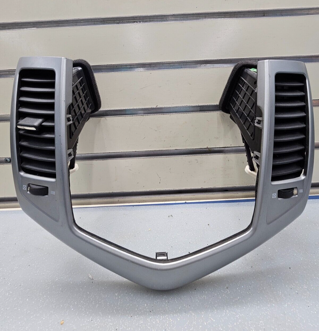 🔥2011 - 2015 Chevrolet Cruze Center Dash Air Vent Bezel trim silver