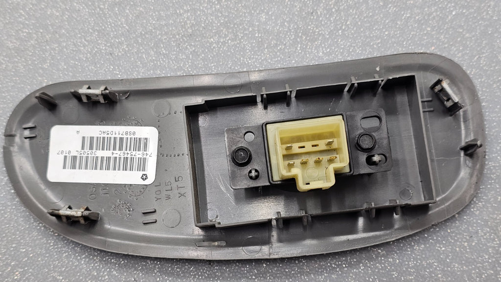 🔥01-07 Caravan Town Country Front Right Passenger Window Door Lock Switch Gray
