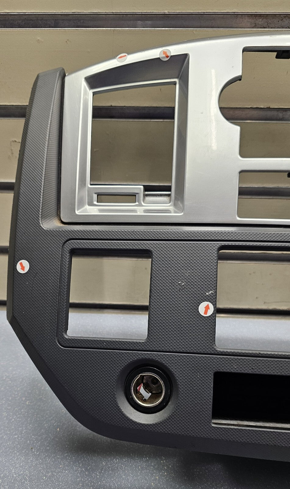 🔥06-08 Dodge RAM Dash RADIO Stereo Bezel Climate Trim Panel Silver/Gray OEM B11