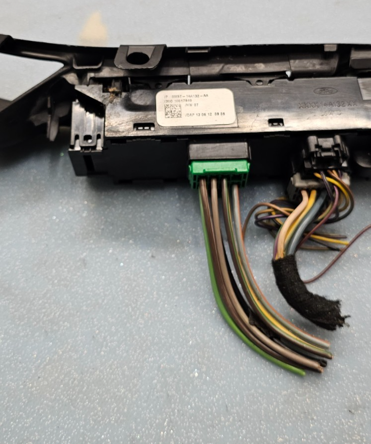 12-18 Focus Escape Front Left Driver Master Power Window Switch Regulator Black