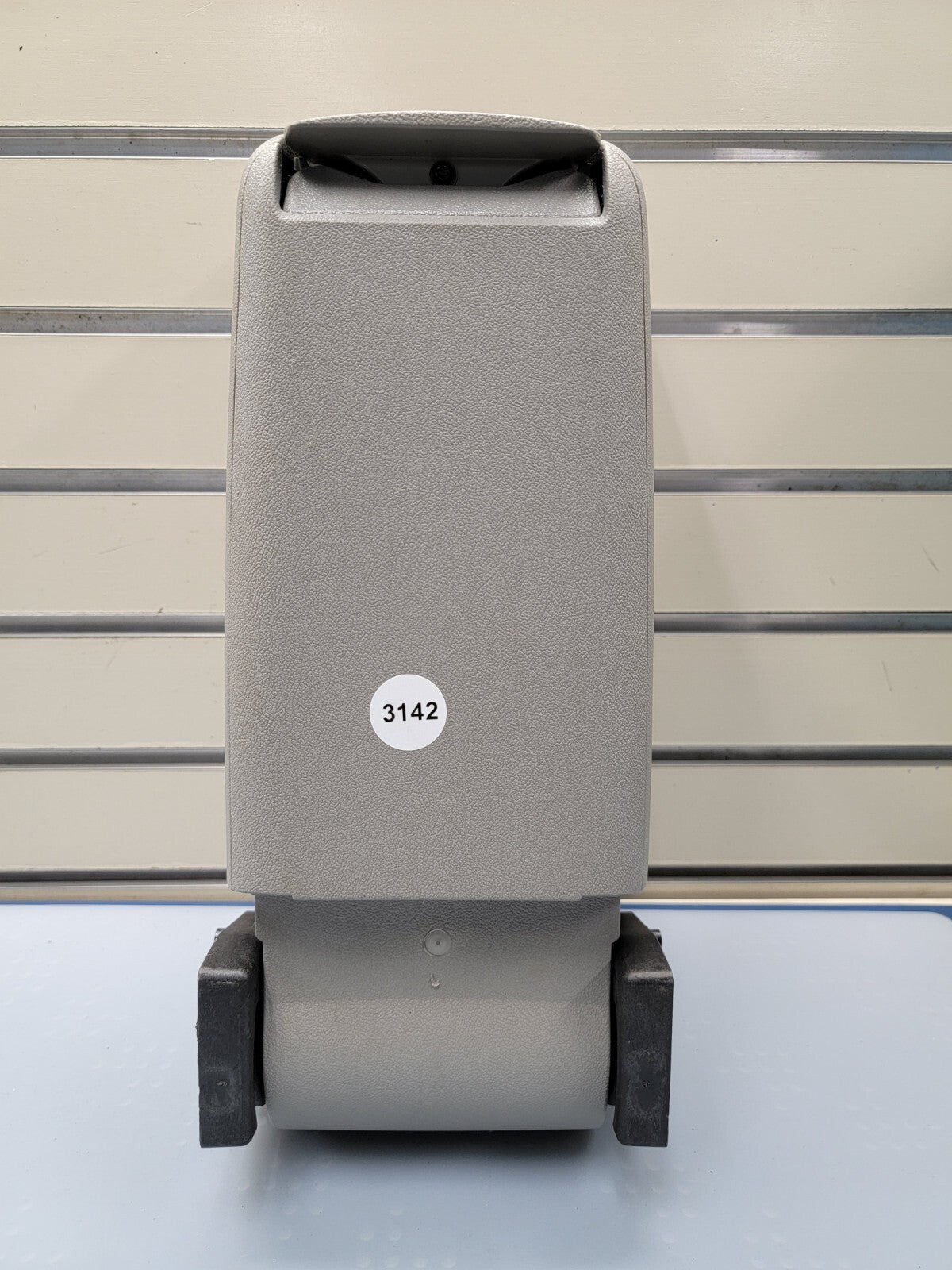 🔥1999 - 2003 Mitsubishi Galant Center Console Armrest Lid Cover OEM Tan