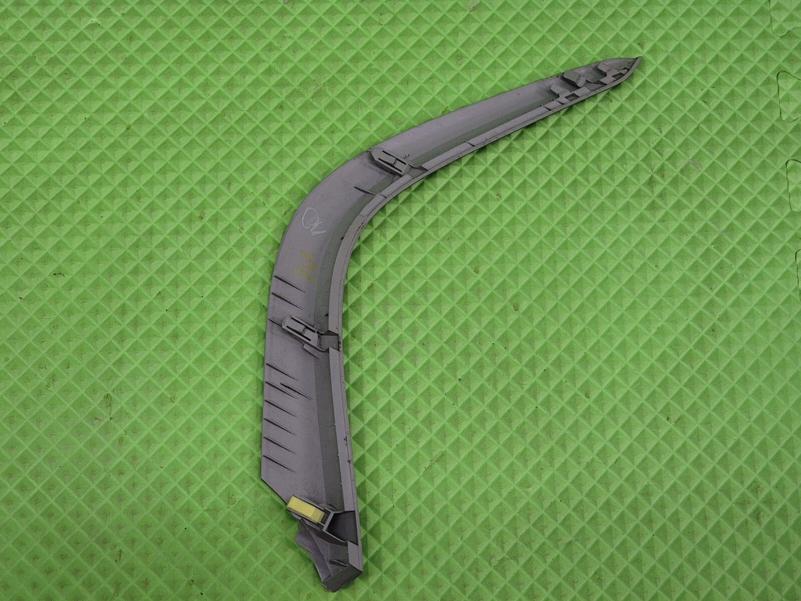 🔥2009-2013 Toyota Corolla Shifter Bezel Trim Molding Right side OEM silver