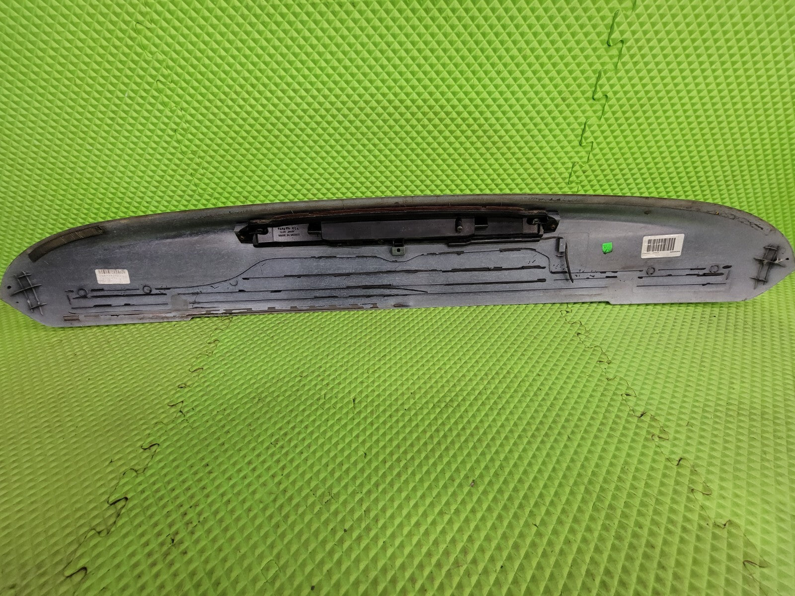🔥2002-2009 Chevrolet Trailblazer Rear Hatch Spoiler Brake Light White OEM SP2