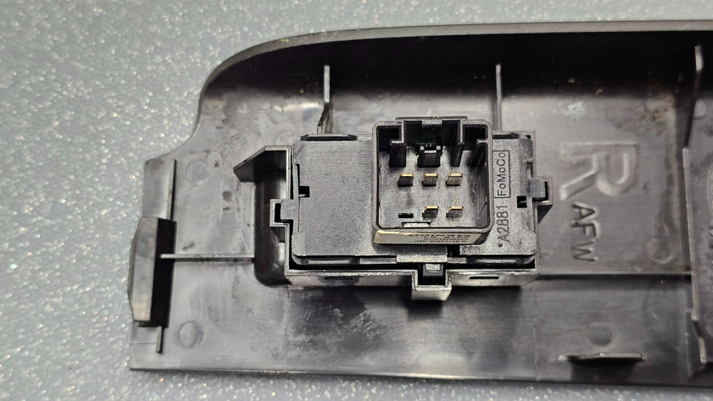 08-11 Ford Focus Front Passenger Door Power Window Switch