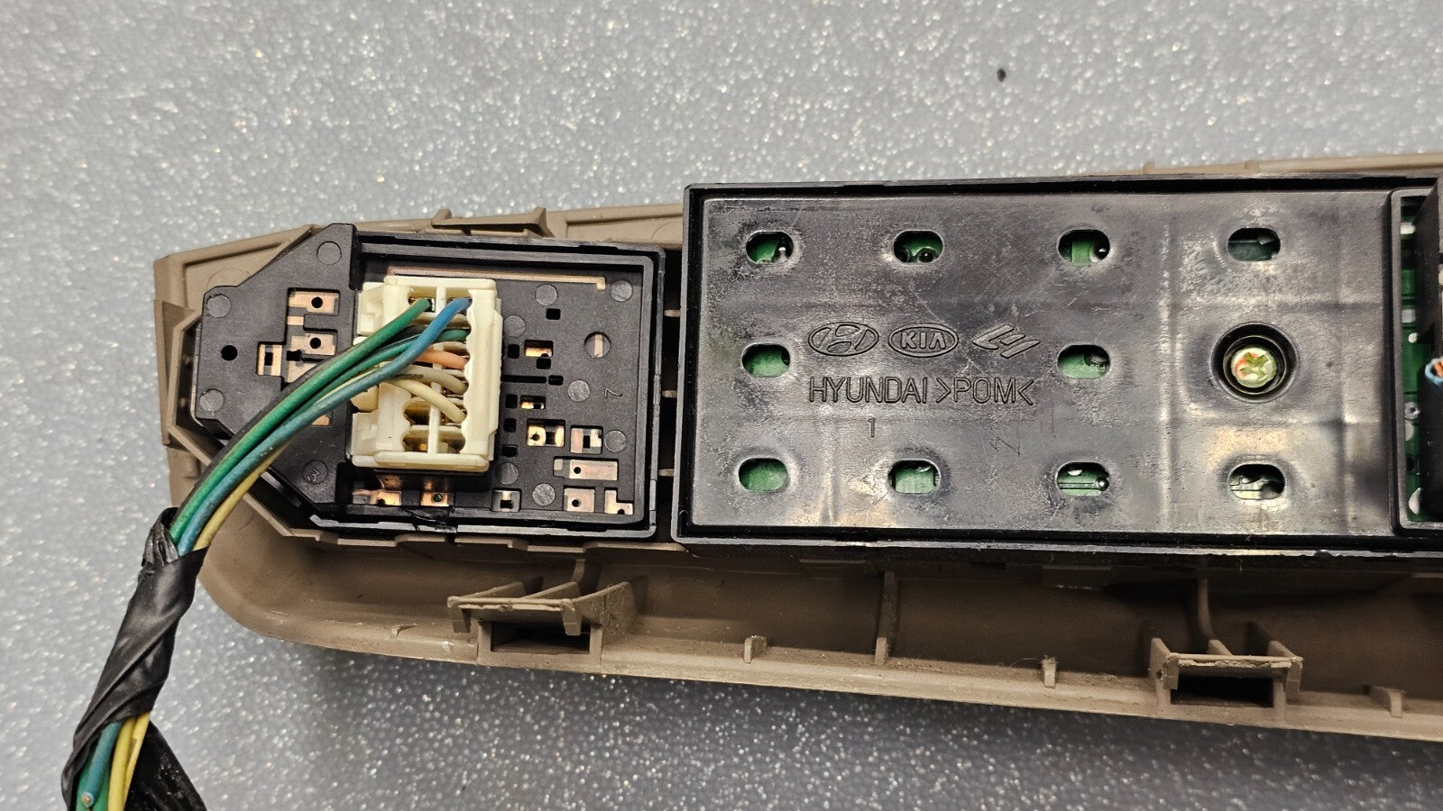 🔥05-10 SPORTAGE LEFT DRIVER MASTER POWER WINDOW SWITCH CONTROL ASSEMBLY TAN OEM