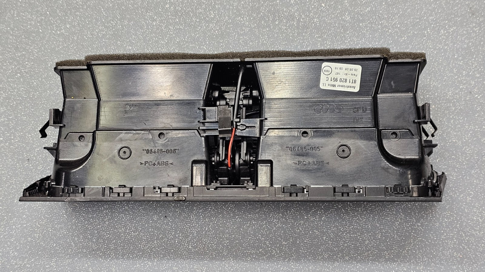 09-12 Audi A4 S4 A5 Center Dash AC Air Vent Heater Conditioner Instrument Black