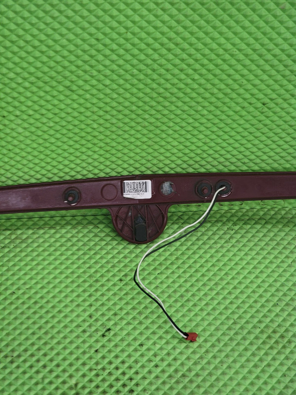05-11 Cadillac STS Trunk Lid 3rd Center LED Brake tail Light High Mount Lamp Red