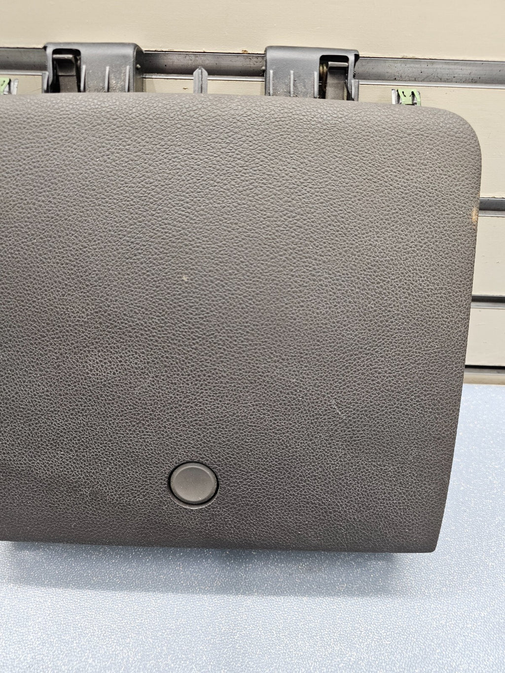 🔥2004-2008 FORD FREESTYLE TAURUS X UPPER DASH GLOVE BOX BLACK