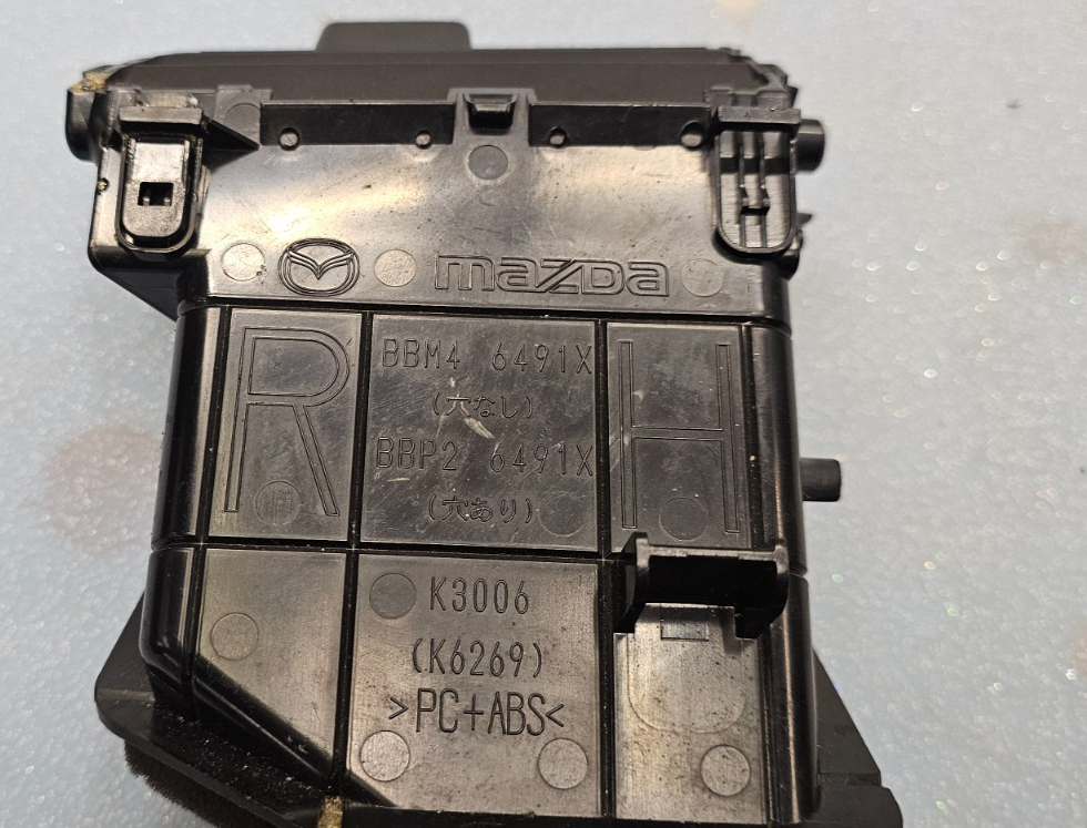 🔥2010-2013 Mazda 3 Front Right Dash AC a/c HVAC Air Vent Heater OEM BLACK