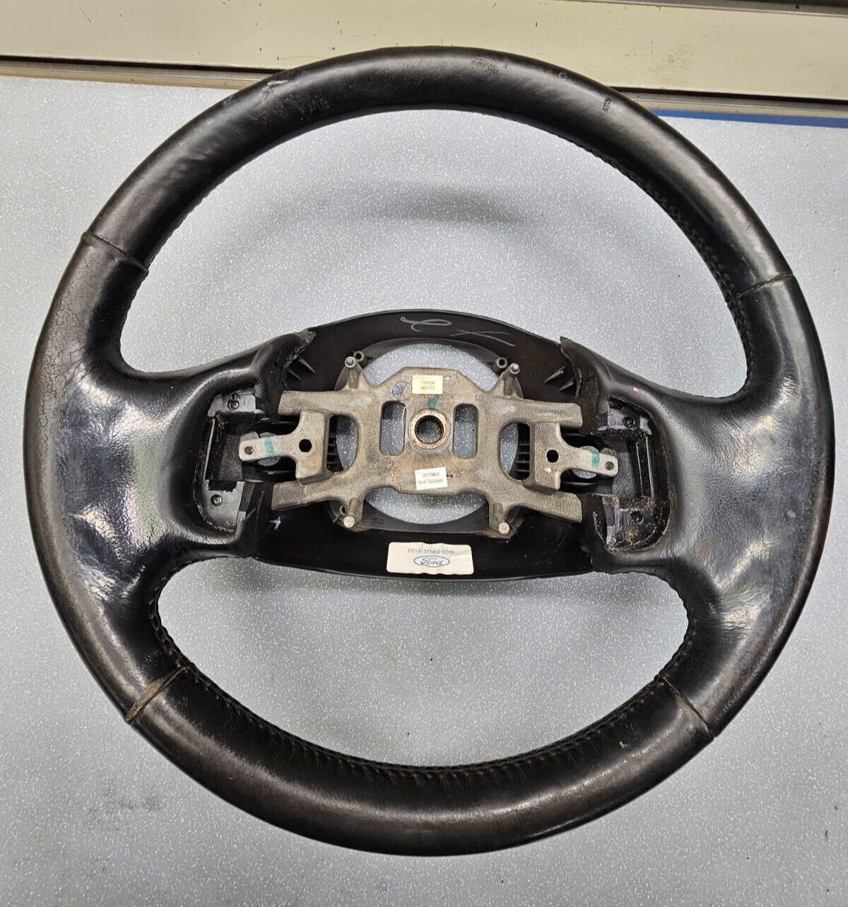🔥1997-2003 Ford F-150 F-250 EXPEDITION Leather Steering Wheel Cruise Black OEM