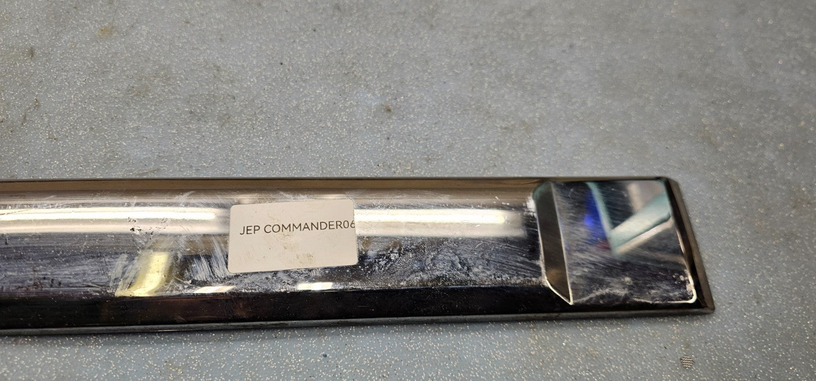 🔥2006-2010 Jeep Commander  Rear Door Molding SILVER