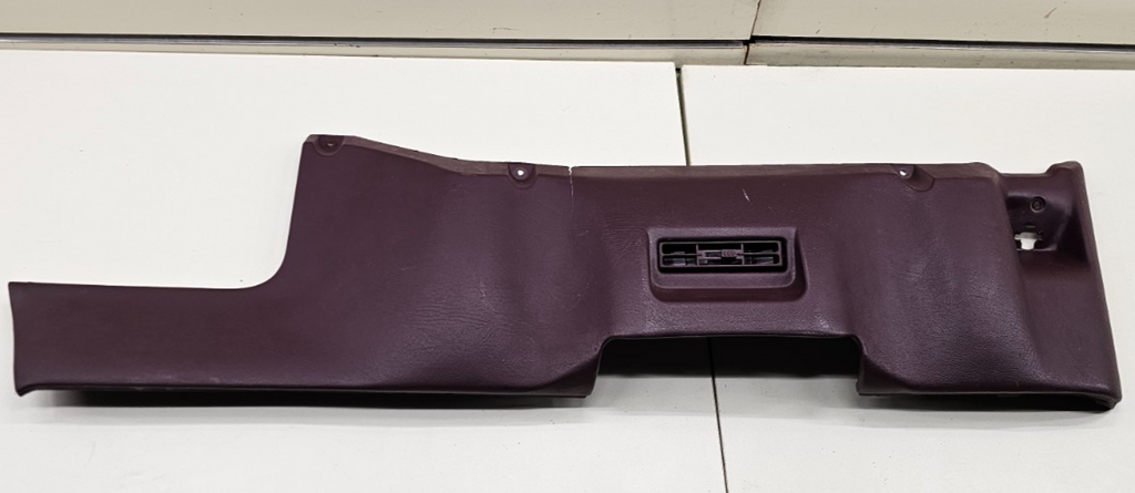 🔥95-99 Chevrolet GM Silverado Lower Bolster Dash Trim Panel Vent RED OEM