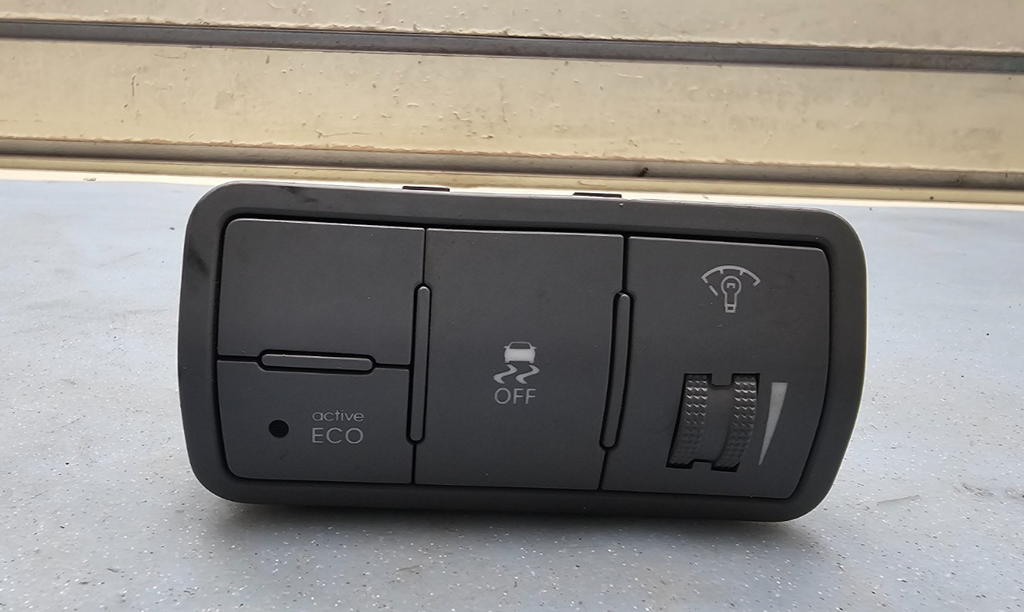 🔥2012-2017 Hyundai Accent OEM Dimmer Active ECO Traction Control Switch Silver