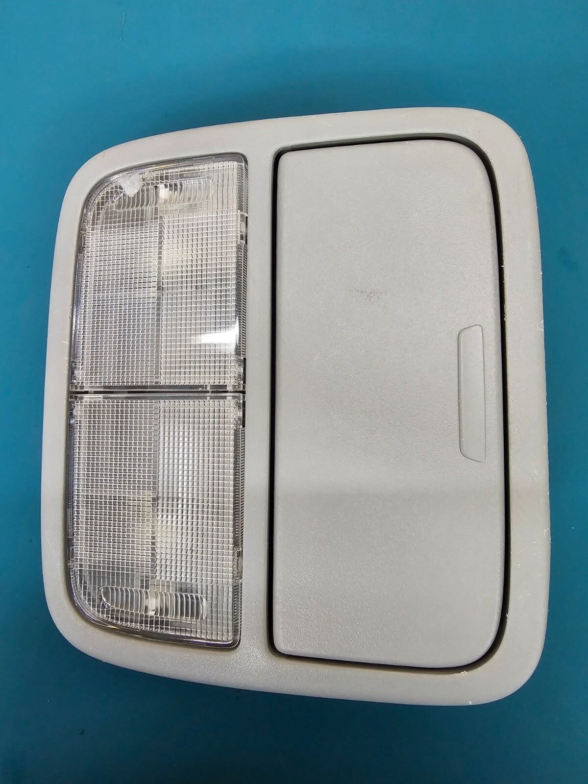 05-10 Honda Odyssey 03-07 Accord Acura TSX Overhead Console Dome Map Light GRAY