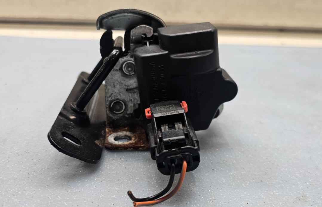 🔥02-07Jeep Liberty Rear Glass Latch Hatch glass Lift Gate Glass Power Actuator