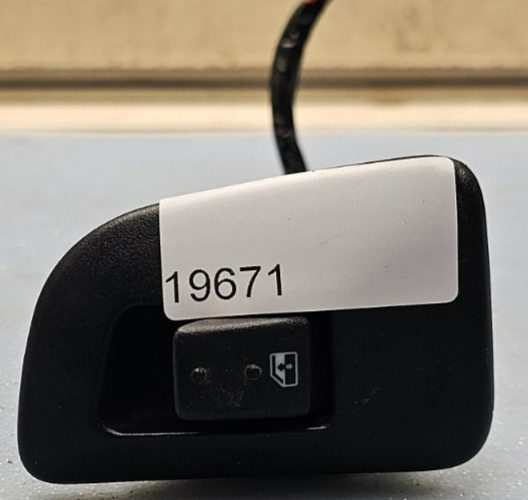 🔥03-06 Silverado Tahoe Suburban Yukon Sierra Left Rear Window Door Switch Black