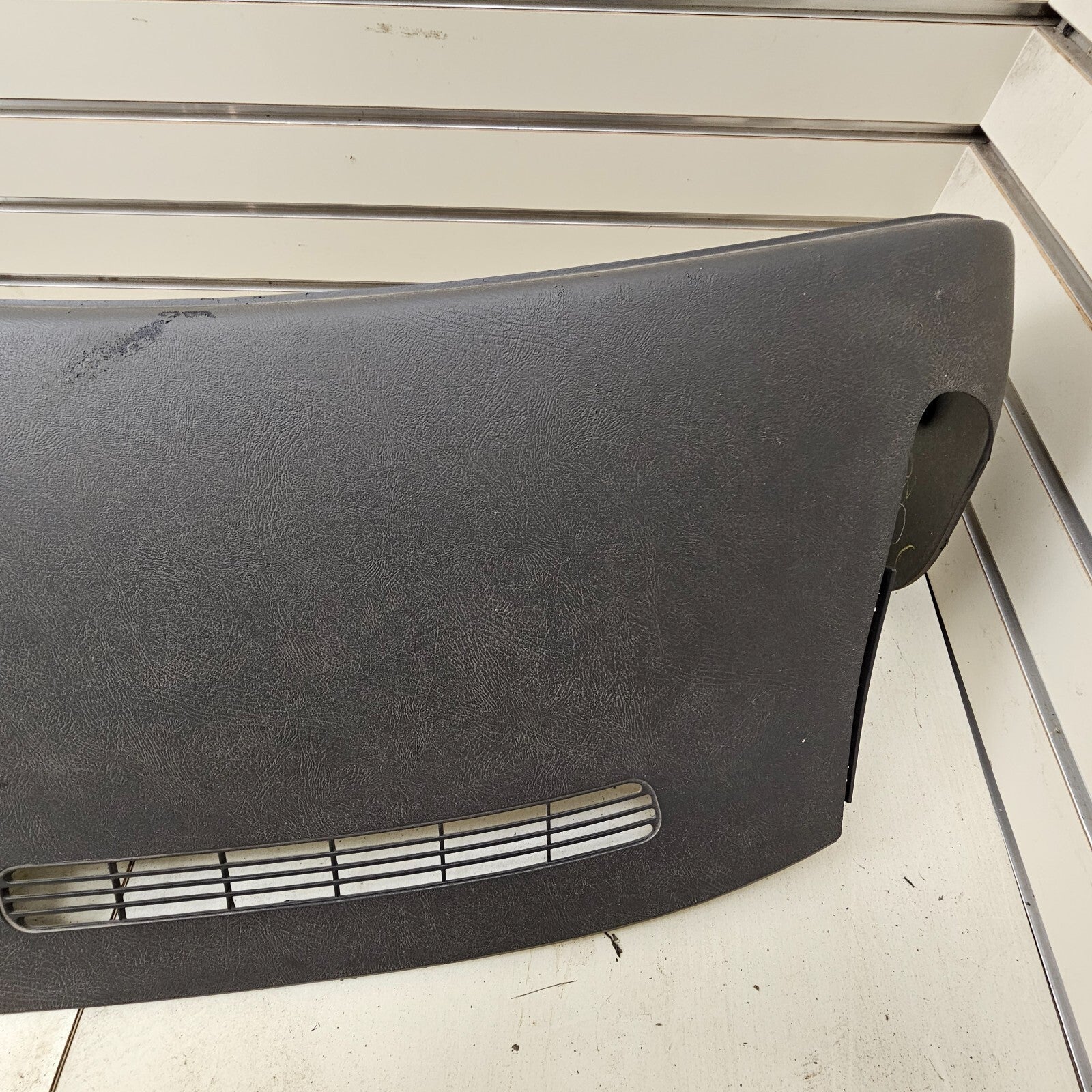 99-06 SILVERADO SIERRA TAHOE Upper Dash Cap Cover Top Dashboard Pad DK GRAY DP1