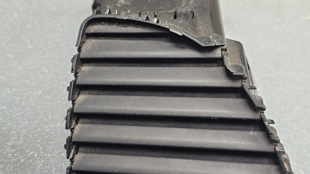 11-20 GRAND CARAVAN TOWN&COUNTRY DASH LEFT DRIVER AC AIR VENT HEATER PANEL BLACK