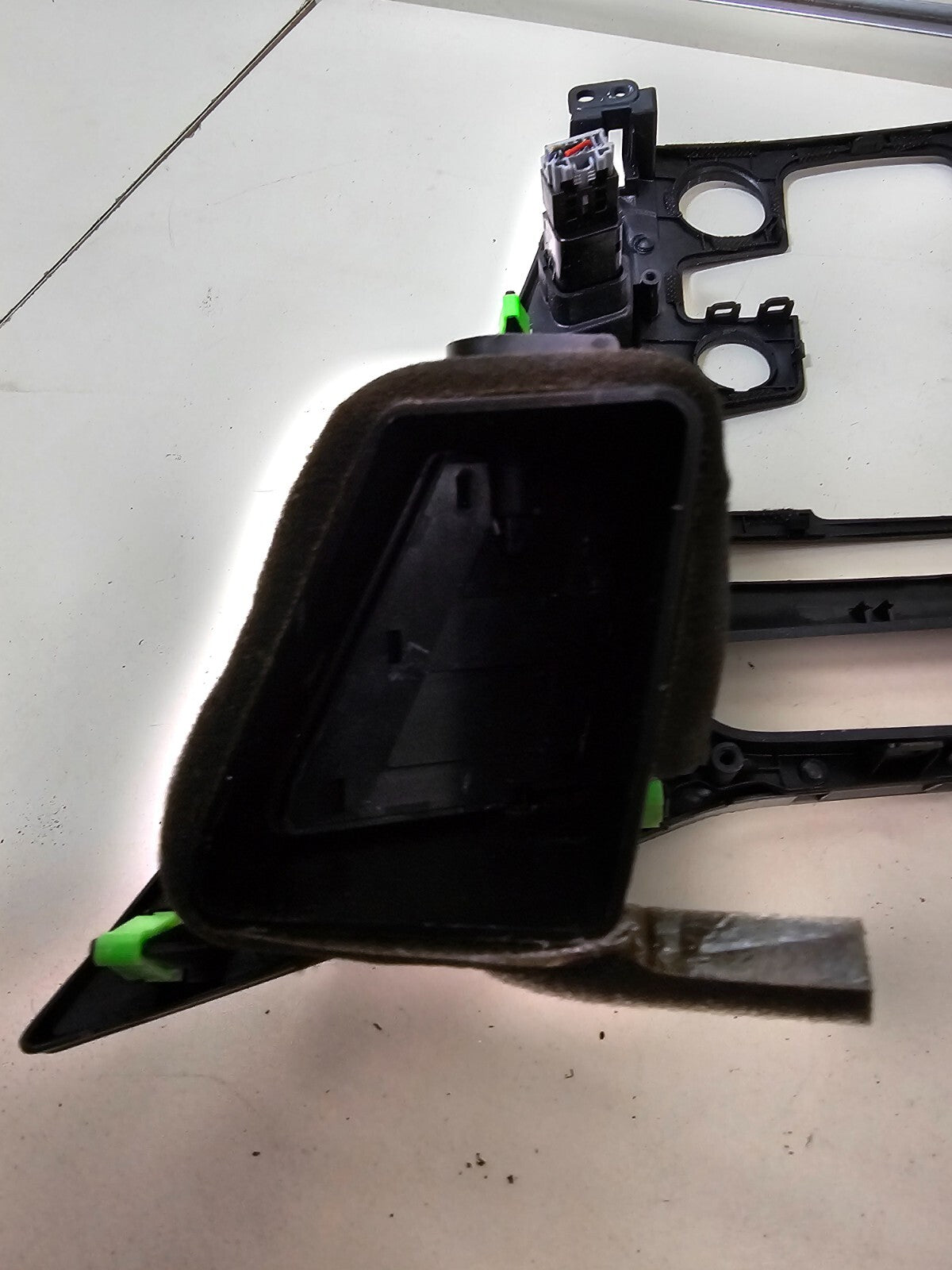 11-14 Sonata Center Dash Radio Bezel Trim Panel Climate Assembly DK GRAY/SILVER