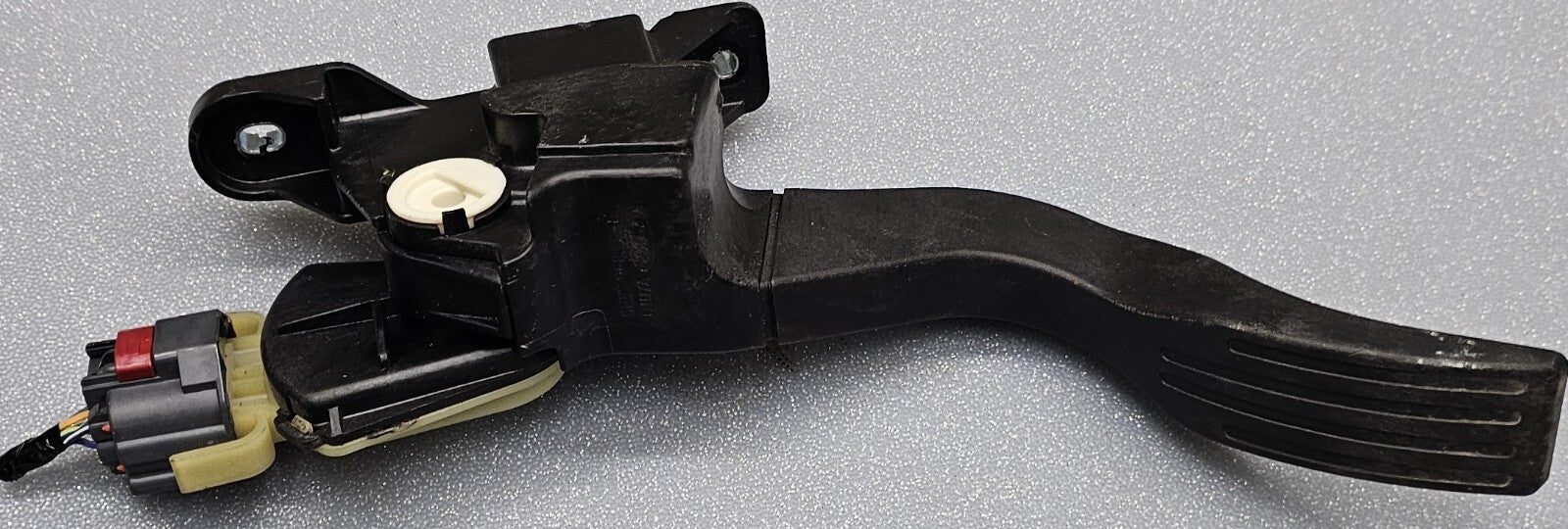 🔥06-09 Ford Fusion Mercury Milan Accelerator Electronic Pedal Sensor Assembly
