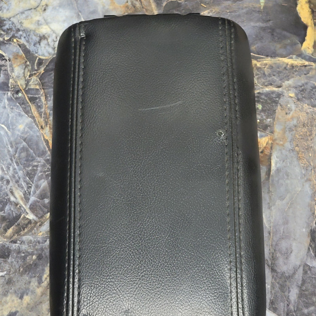🔥02-09 Chevy Trailblazer GMC ENVOY Center Console Armrest LEATHER Lid BLACK de2