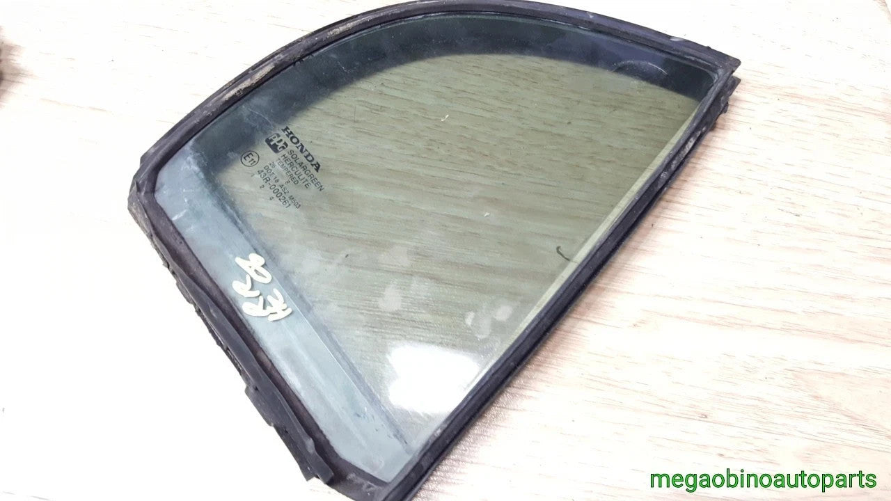 06-11 honda civic 4dr sedan rear right  QUARTER WINDOW glass OEM