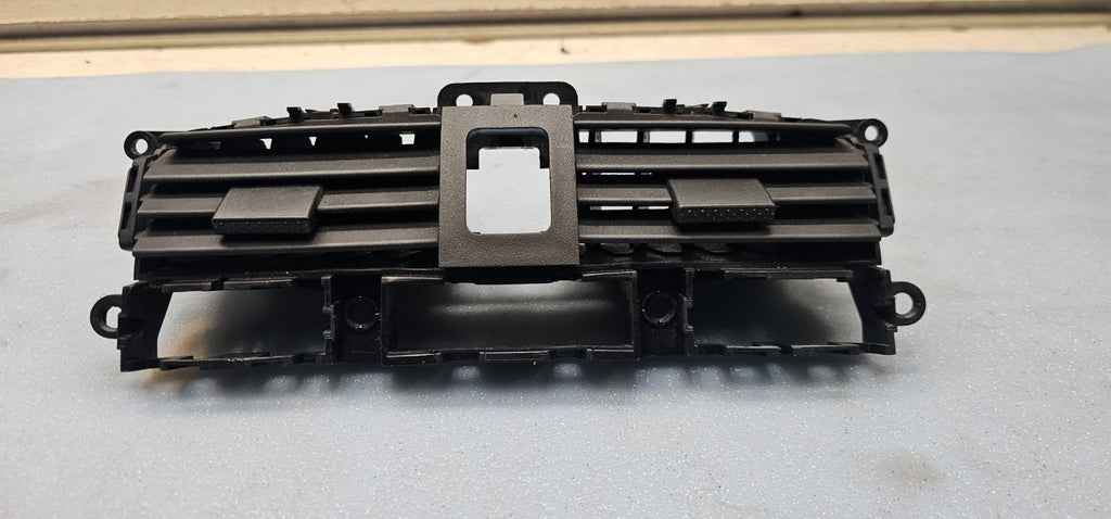 🔥05-06 Equinox Torrent Front Dash Hazard A/C AC HVAC Air Vent Heater Black
