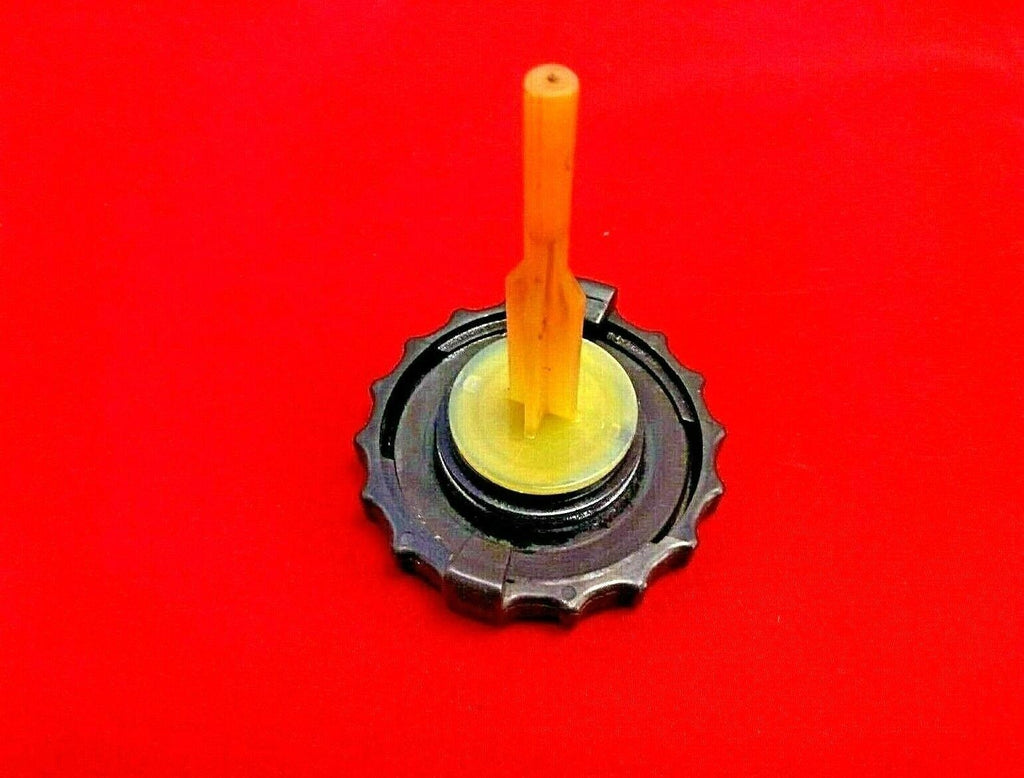 98-07 TOYOTA COROLLA POWER STEERING RESERVOIR CAP LID DIP STICK OEM/TC