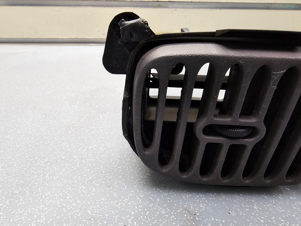 97-03 Ford F150 Expedition Center Dash Left Driver AC Air Vent Filter Heater Tan