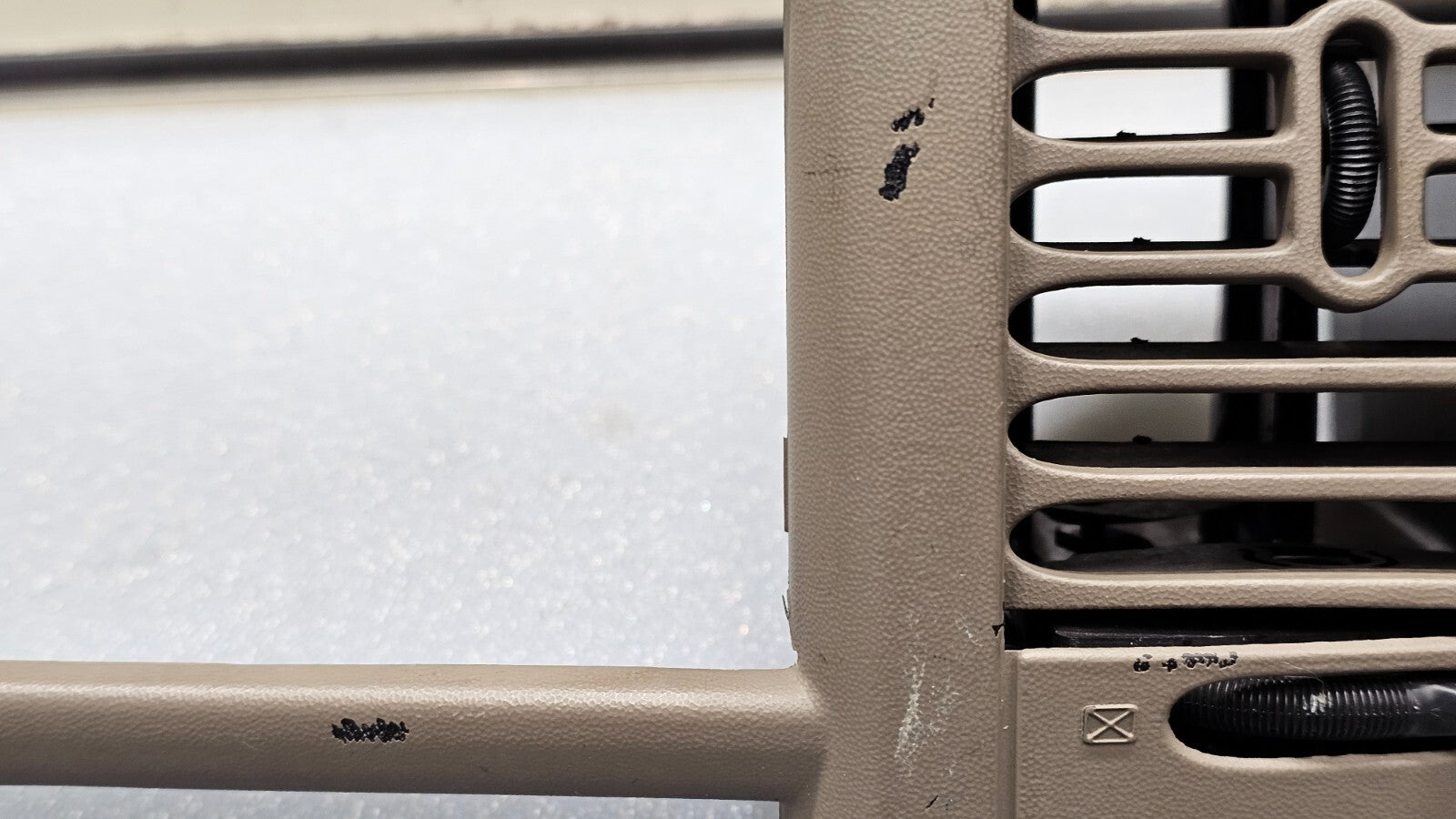 🔥97-03 Ford F150 Center Dash AM FM Radio Climate Trim Stereo BEZEL Panel Tan