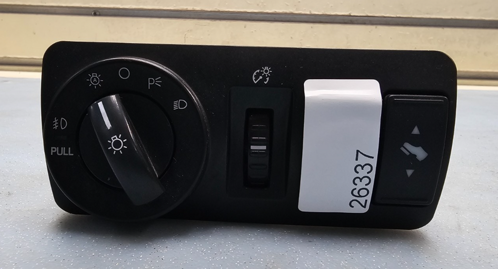 🔥05-07 Five Hundred Taurus Montego Fog Headlight Lamp Dimmer Trunk Switch Black